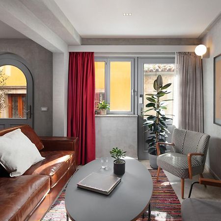 לאבין Mirakul Residence In A Cute Historic Town מראה חיצוני תמונה