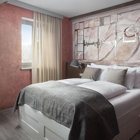 לאבין Mirakul Residence In A Cute Historic Town מראה חיצוני תמונה