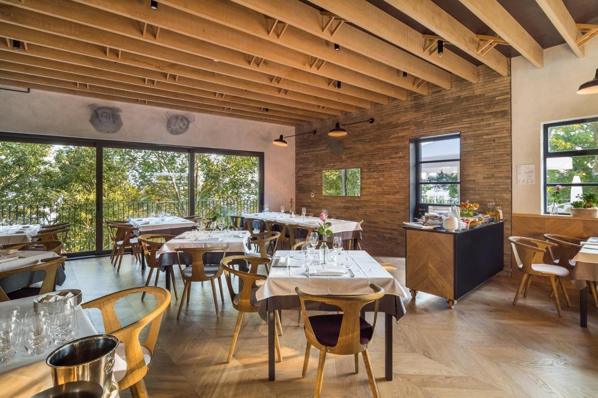 לאבין Mirakul Residence In A Cute Historic Town מראה חיצוני תמונה