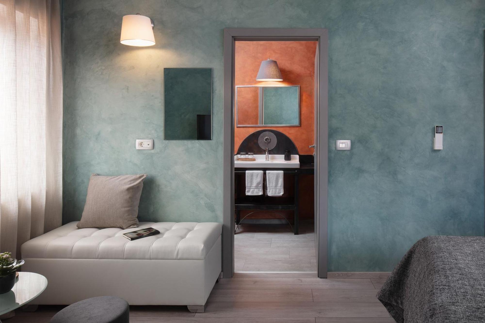 לאבין Mirakul Residence In A Cute Historic Town מראה חיצוני תמונה
